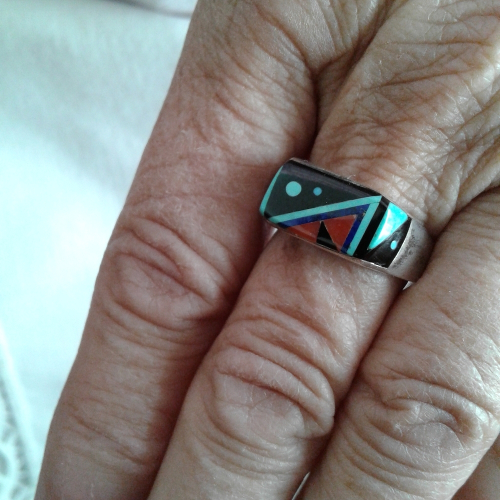 Vintage Native American Zuni Multistone Ring - Picture 2 of 11
